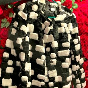 Black and white FUAX FUR LONG COAT